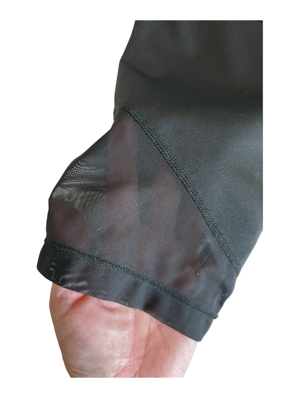 Athleta Mesh Sonar Capri Yoga Pants - Picture 7 of 8